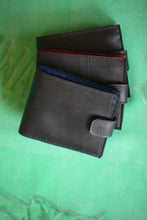 Load image into Gallery viewer, Inner Tube Classic Wallet - 4 cards and Photo with Clasp