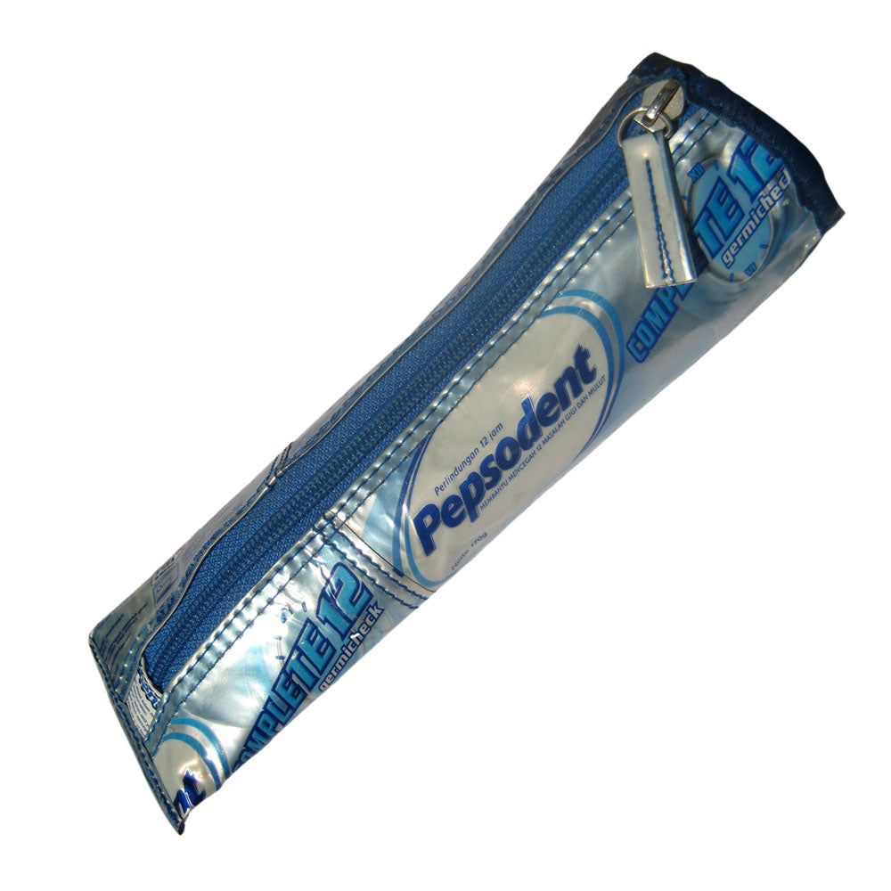 Toothpaste Tube Tootbrush 'n' Toothpaste Pouch